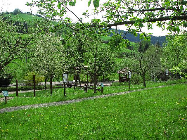 Oberentersbach Spielplatz.JPG
